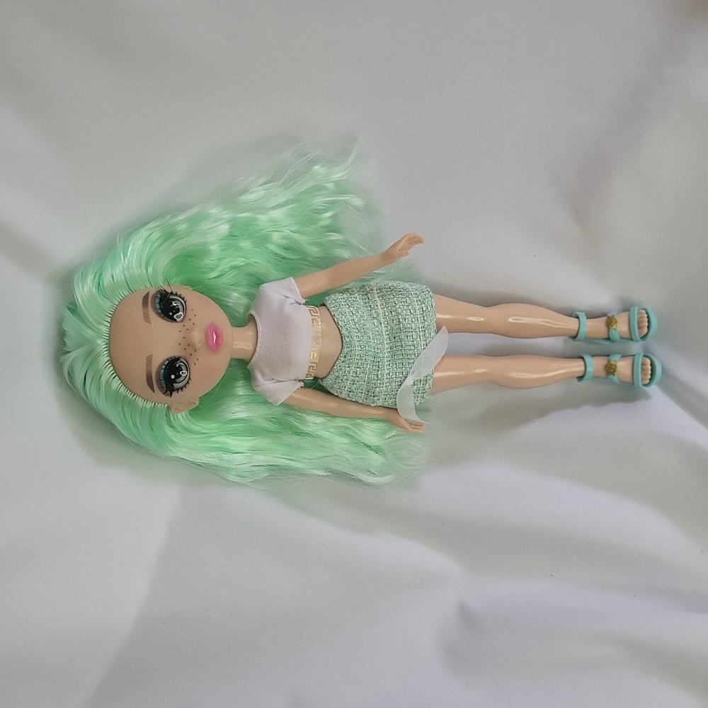 Rainbow High Daphne Minton Doll 11" Series 3 Straight Legs Great Condition